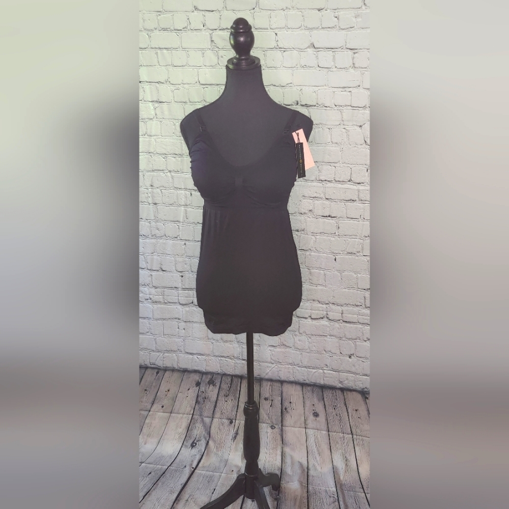 Kindered Bravely Nursing Tank ✨️NWT